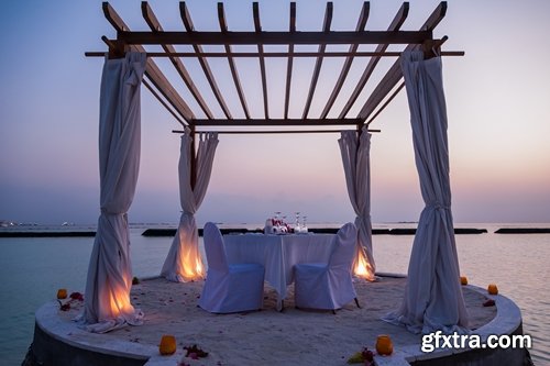 Hotel on the beach - 25 HQ Jpg