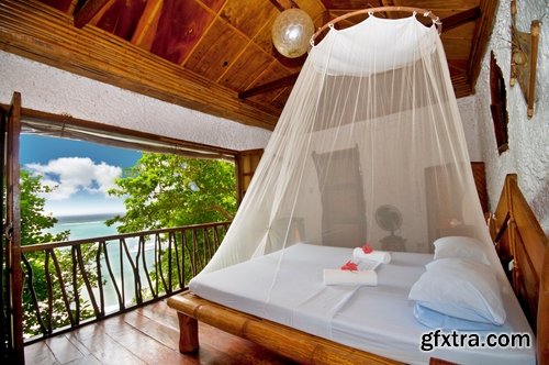 Hotel on the beach - 25 HQ Jpg