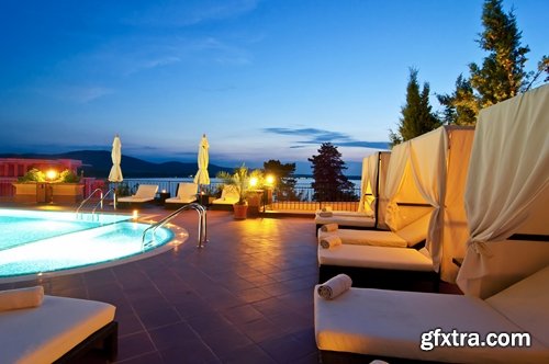 Hotel on the beach - 25 HQ Jpg