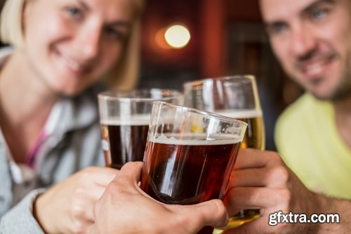 People in Pub stock images - 25 HQ Jpg