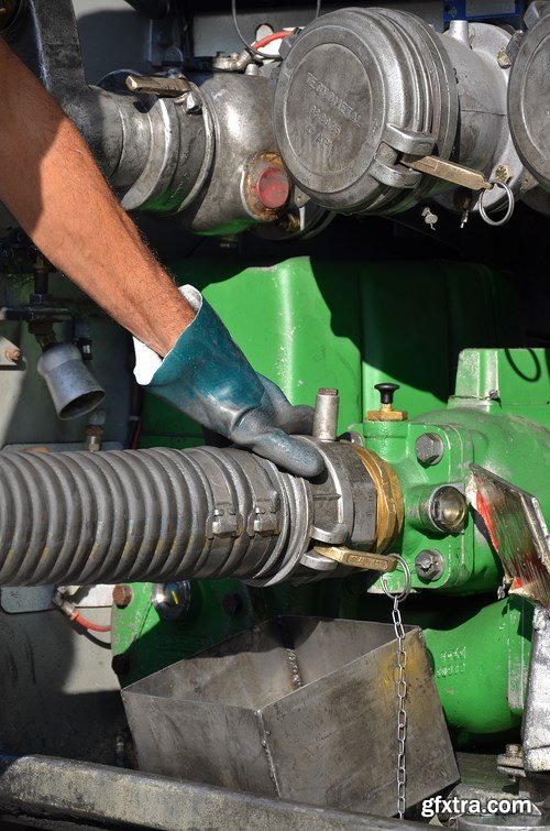 Fuel industry,25 x UHQ JPEG