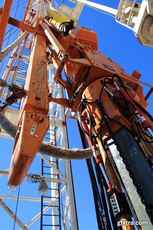 Oil production and drilling Stock images - 25 HQ jpg