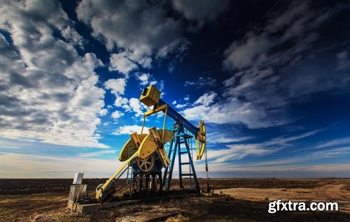 Oil production and drilling Stock images - 25 HQ jpg