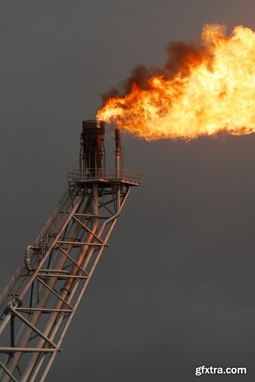 Oil production and drilling Stock images - 25 HQ jpg