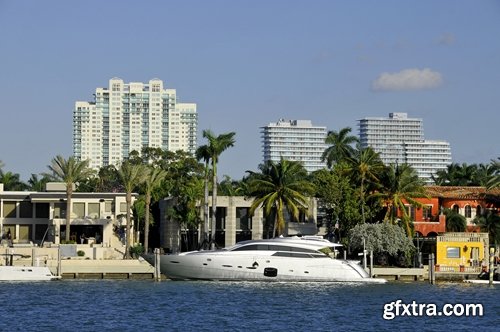 Luxury home exterior Stock Images - 25 HQ Jpg