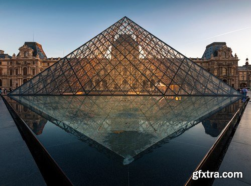 Parisian Vacation, 25xEPS