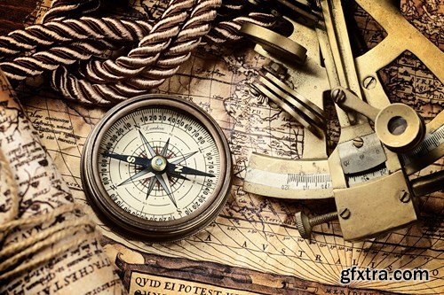 Old Maps & Compasses, 25xUHQ JPEG