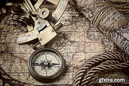Old Maps & Compasses, 25xUHQ JPEG
