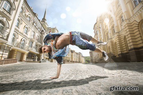 Breakdancing,25 x UHQ JPEG