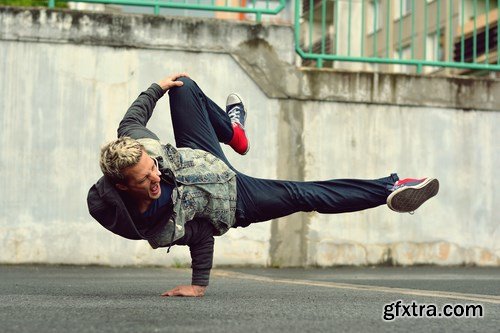 Breakdancing,25 x UHQ JPEG