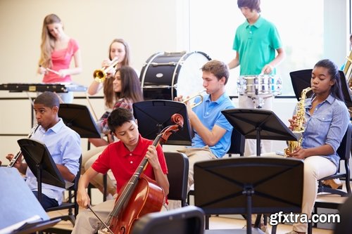 People with musical instruments Stock images - 25 HQ Jpg