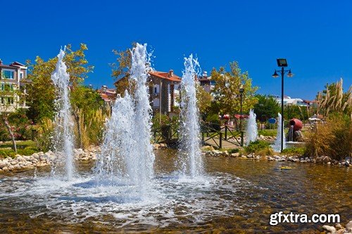 Fountains,15x UHQ JPEG