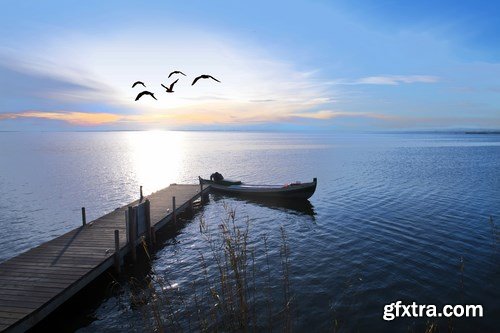Pier into the clouds - 10 UHQ JPEG