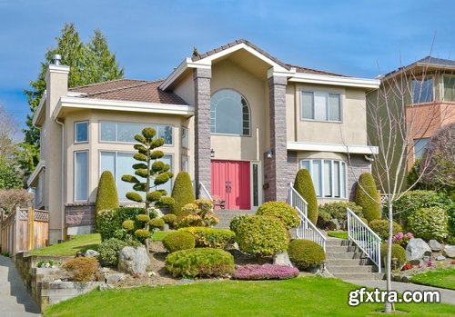 Exterior of a country house and lawn - 25 HQ Jpg