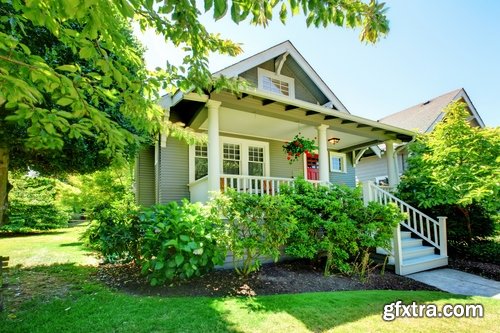 Exterior of a country house and lawn - 25 HQ Jpg