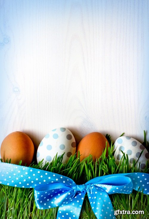 Holiday backgrounds with eggs and rabbits for Easter - 25 HQ Jpg