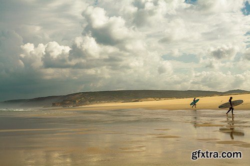 On the beach, 10 x UHQ JPEG