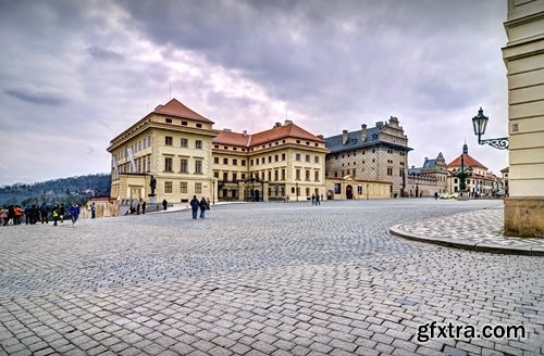 Squares in the cities of the world - 25 HQ Jpg